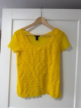 H&M Bright Yellow Scallop Short Sleeve Tee